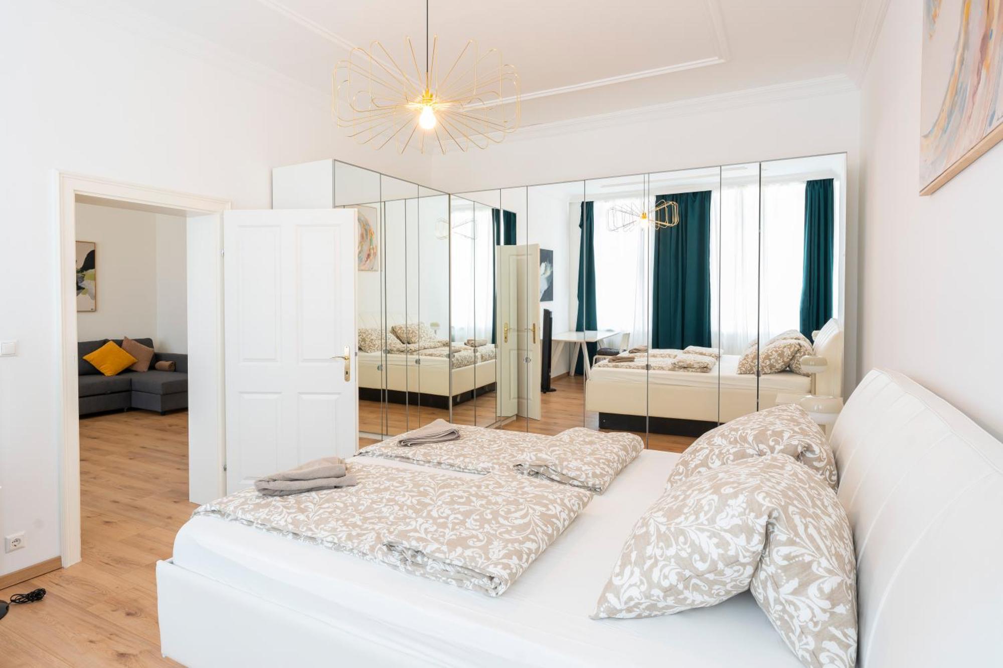 Belvedere Palace Apartment Wien